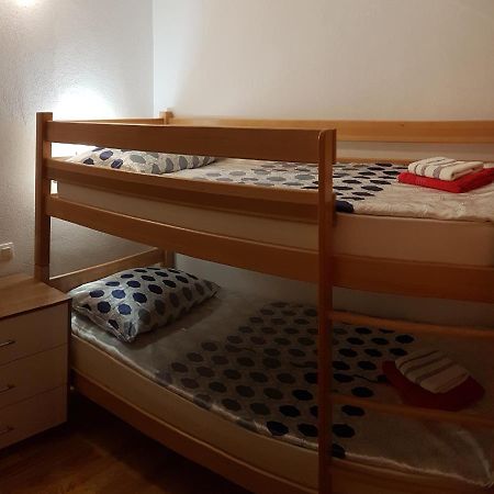 Apartman Vojaline Milna  Zewnętrze zdjęcie