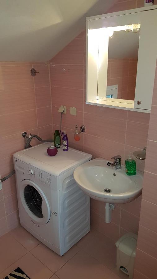 Apartman Vojaline Milna  Zewnętrze zdjęcie