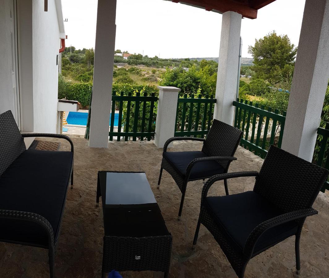 Apartman Vojaline Milna  Zewnętrze zdjęcie