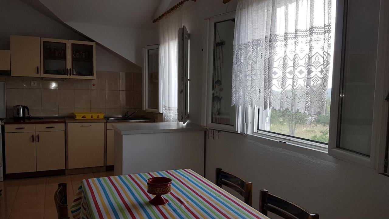 Apartman Vojaline Milna  Zewnętrze zdjęcie